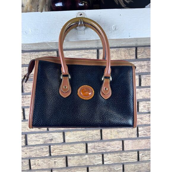 Authentic Vintage Dooney & Bourke Navy Black HandBag Purse - Picture 1 of 6